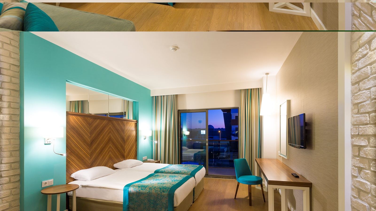 rooms-single-standart-room-pool-view