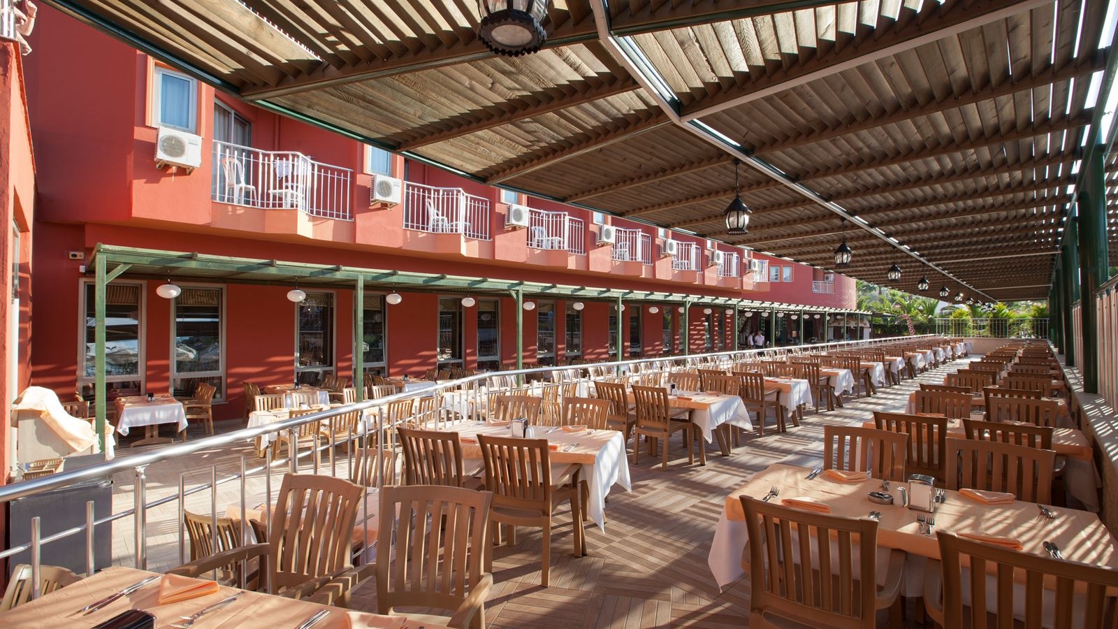 restaurants-main-restaurant