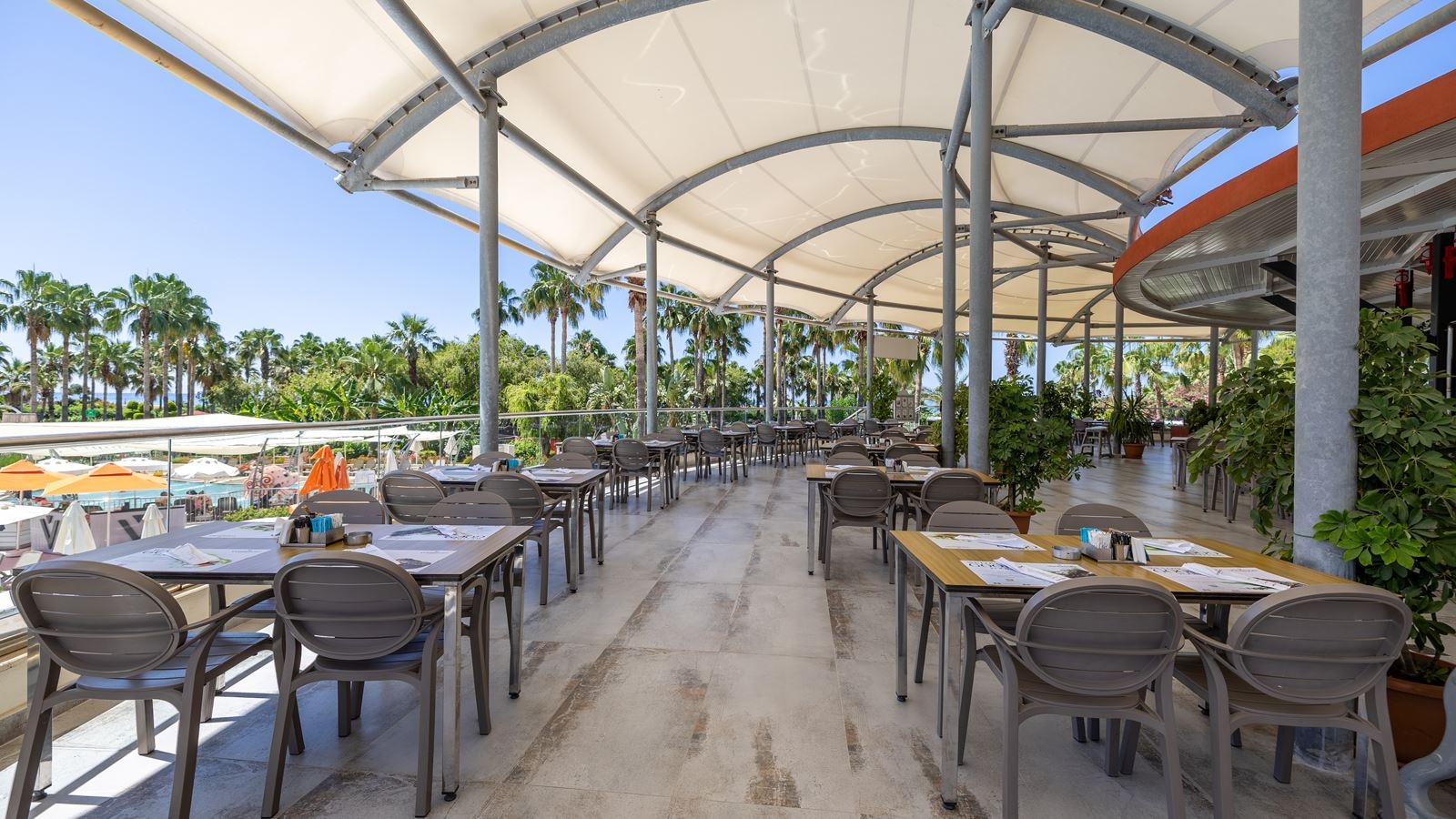 restaurants-cydonia-food-corner