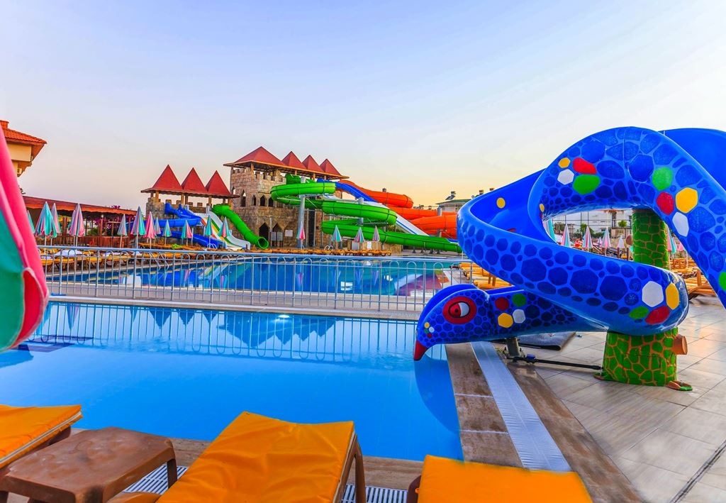 water-park-water-park