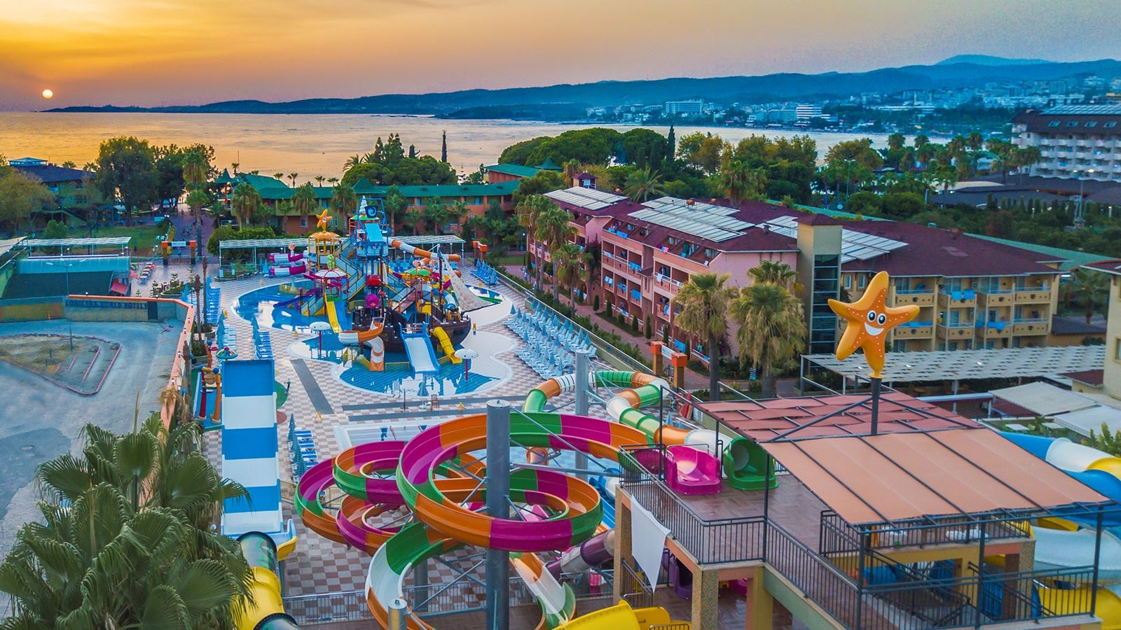 water-park-water-park