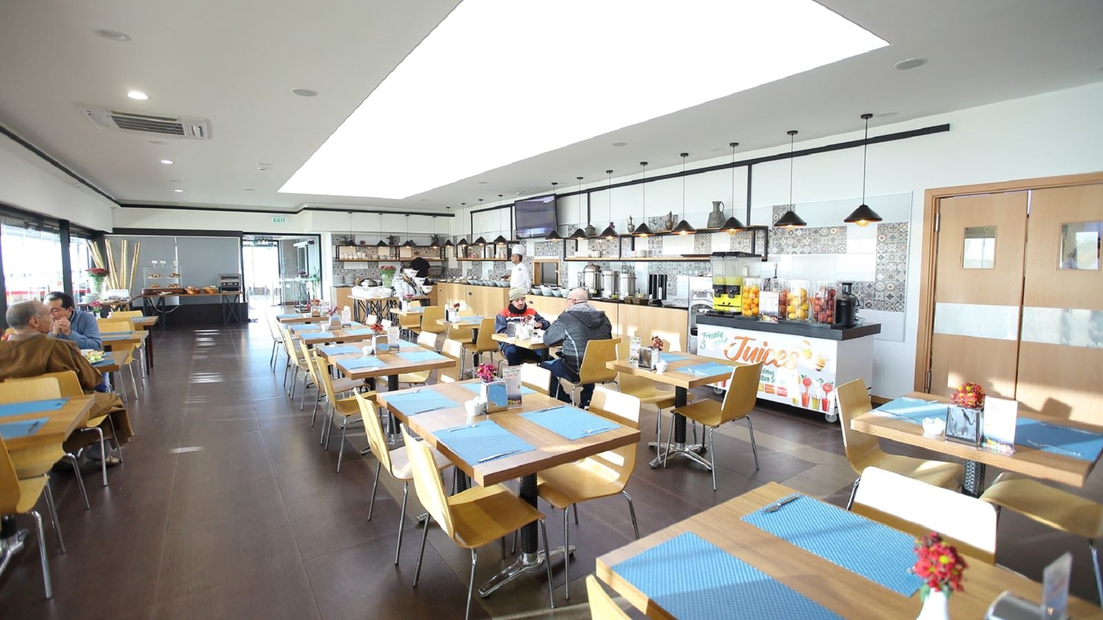 restaurants-restaurants