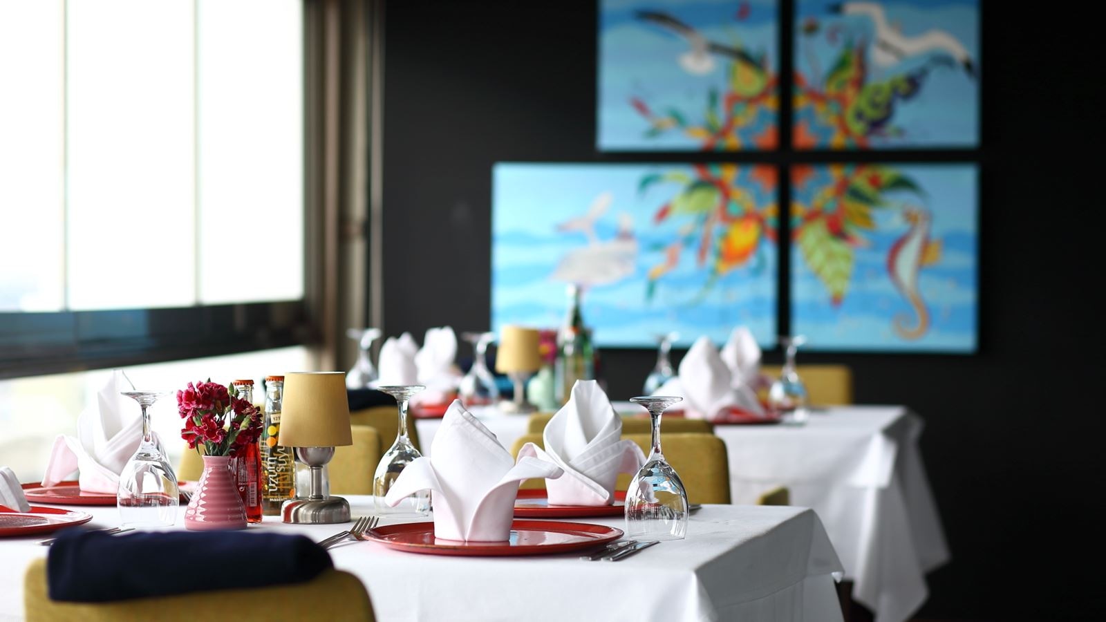 restaurants-restaurants