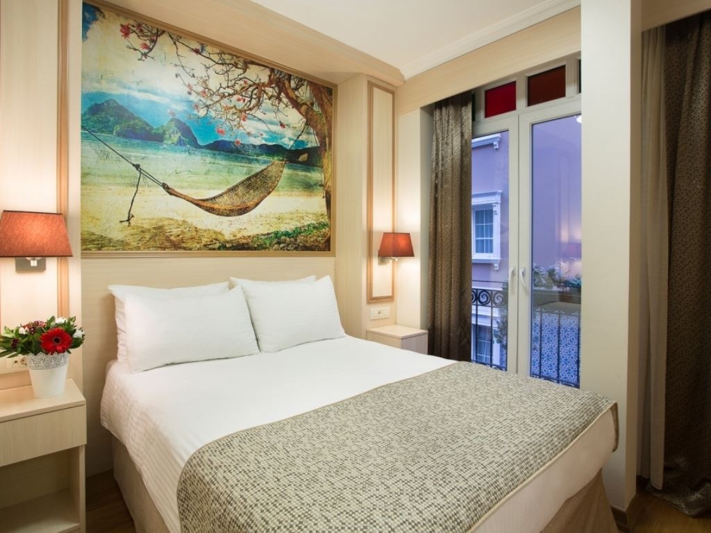 rooms-double-with-balcony