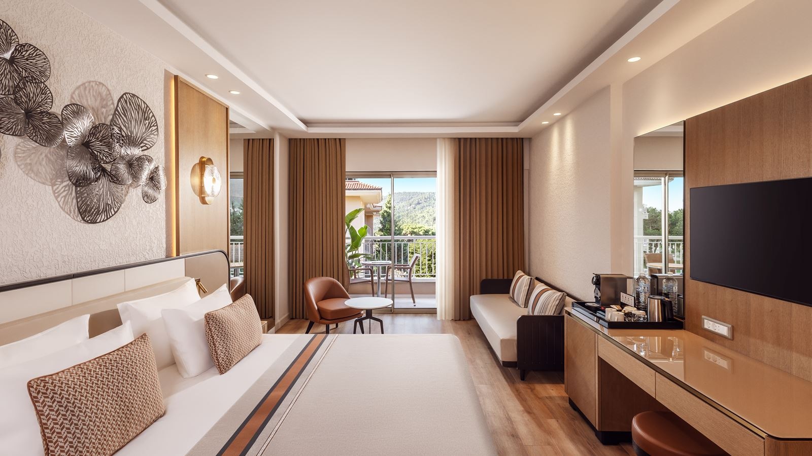 rooms-deluxe--land-view