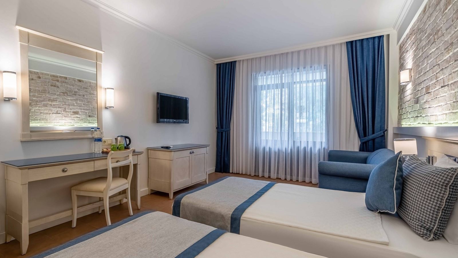 rooms-standard-room
