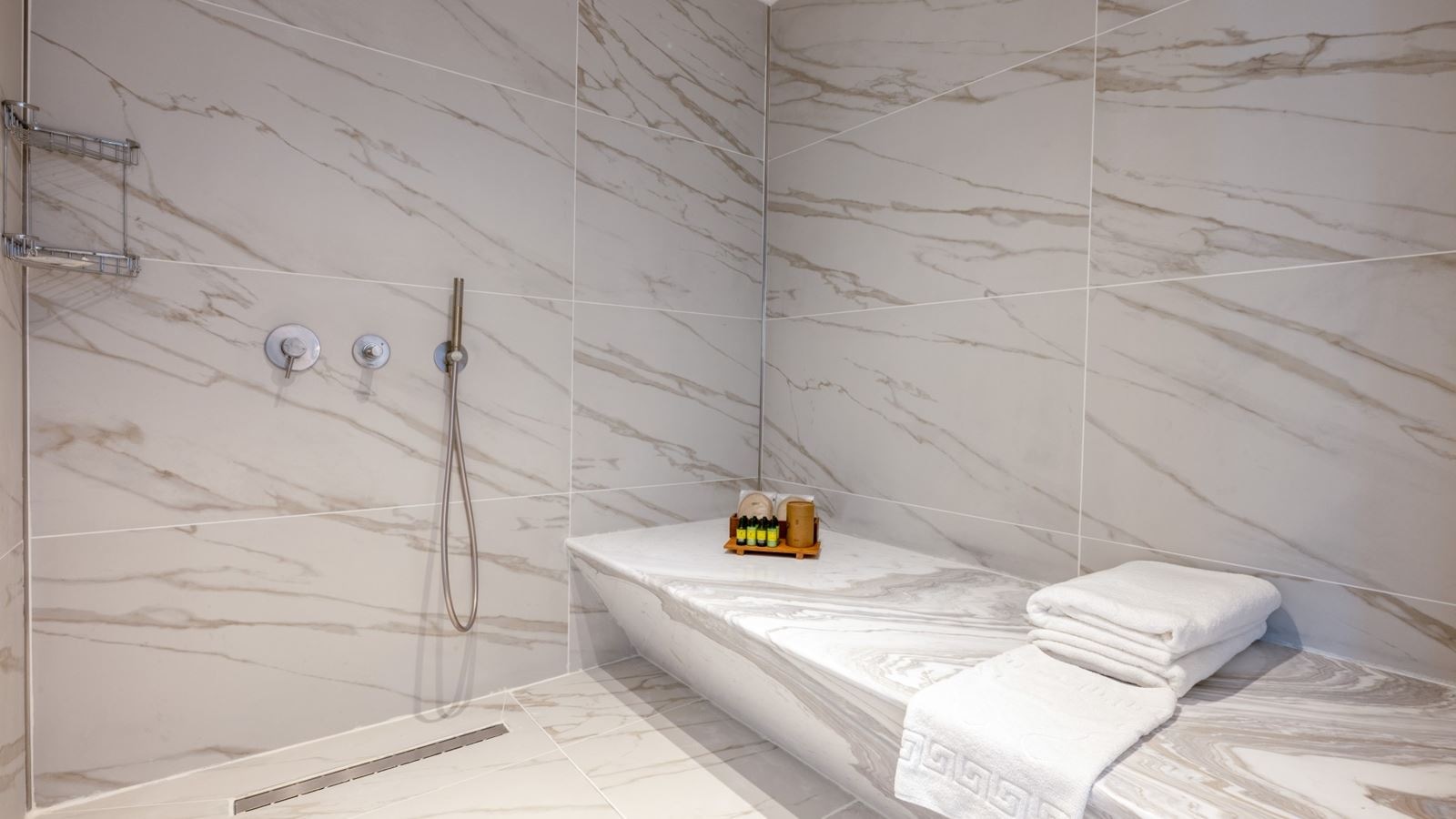 rooms-nido-suite-land-view