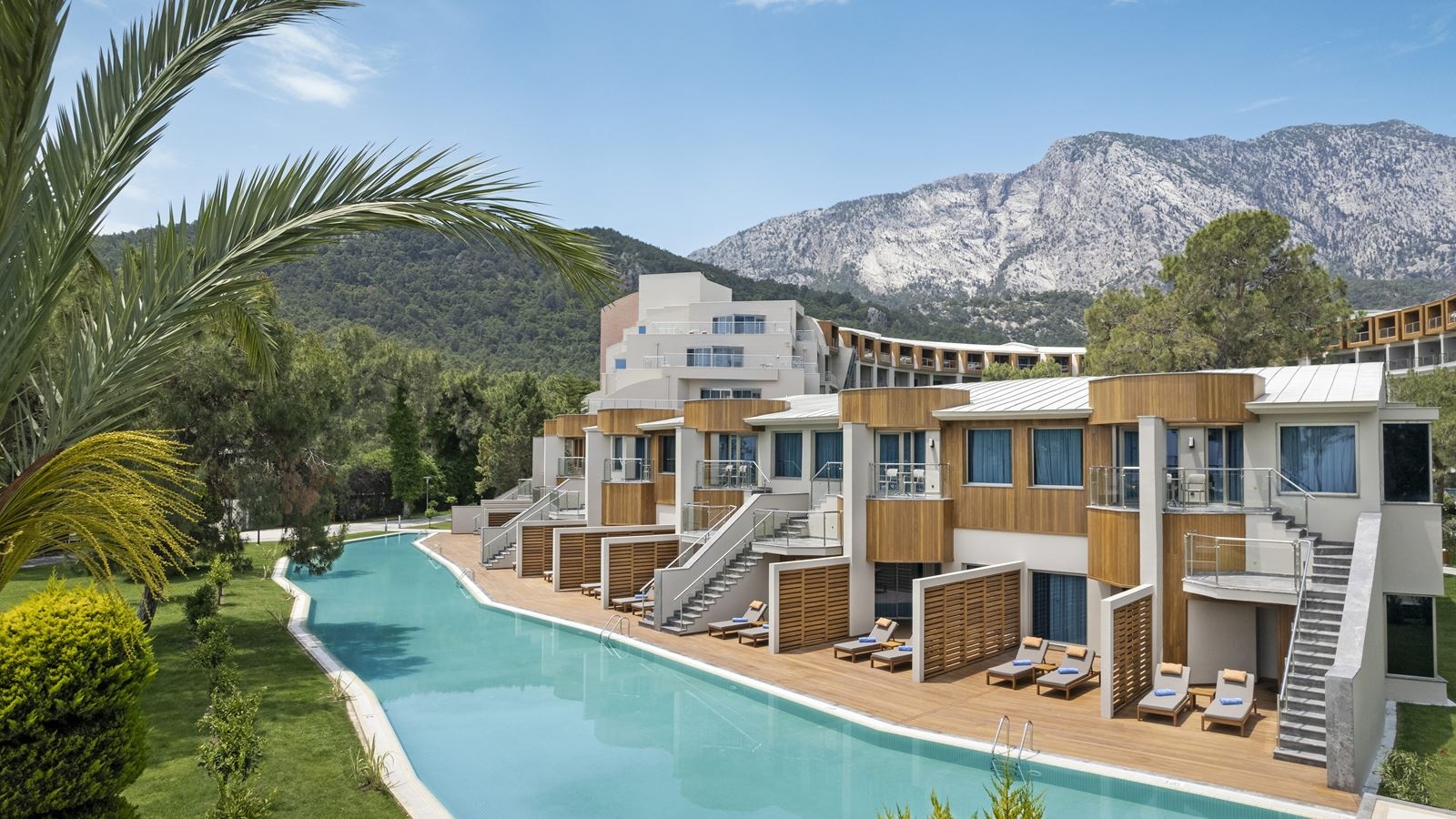 rooms-marine-pool-house-ground-floor