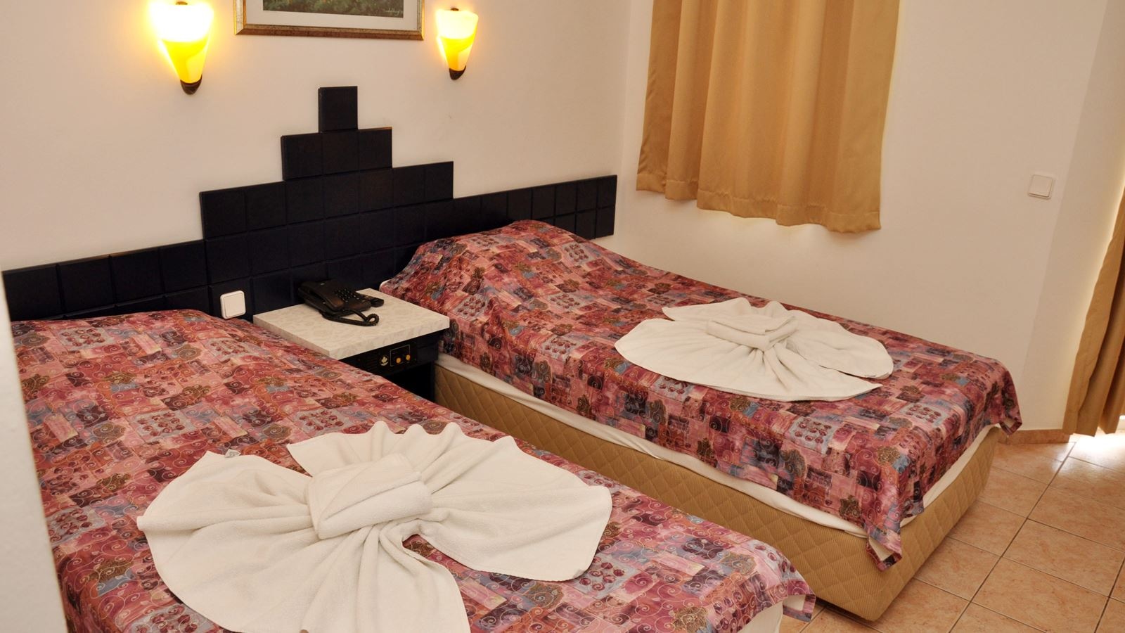 rooms-standard-room-sea-view-and-garden