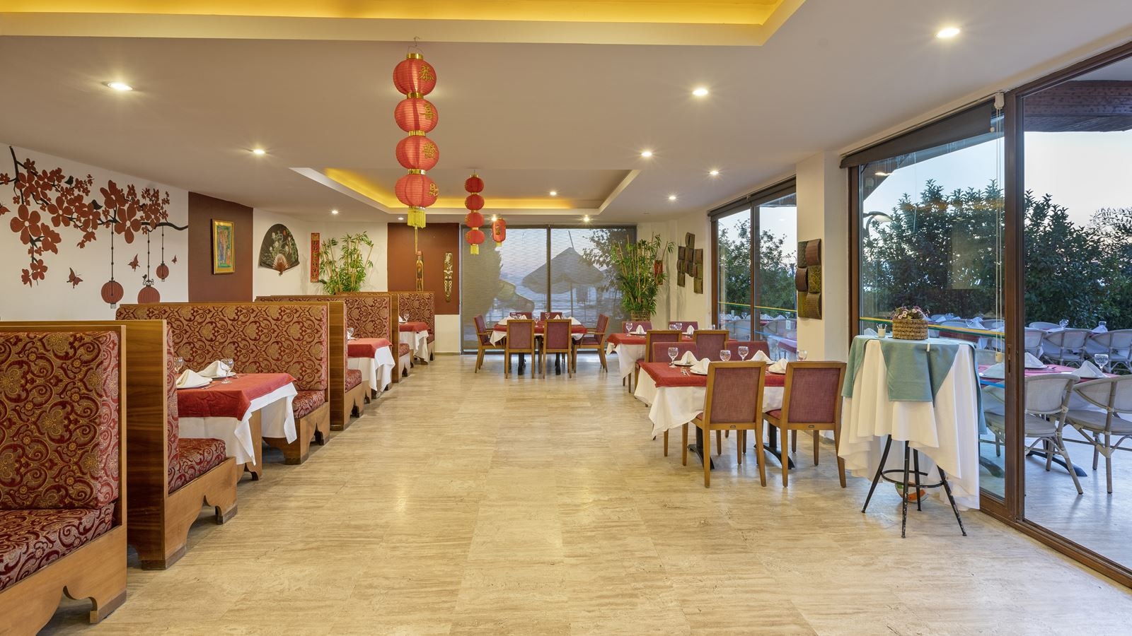 restaurants-restaurants