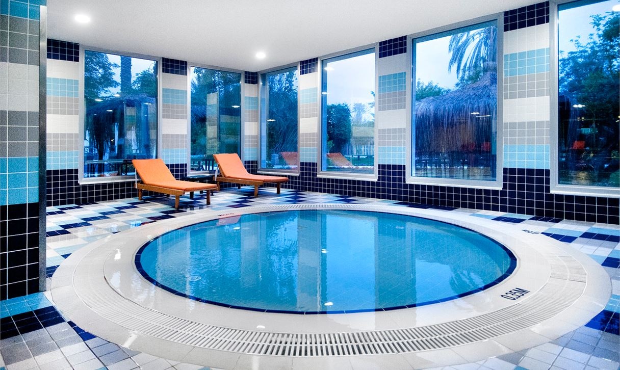pools-indoor-pool
