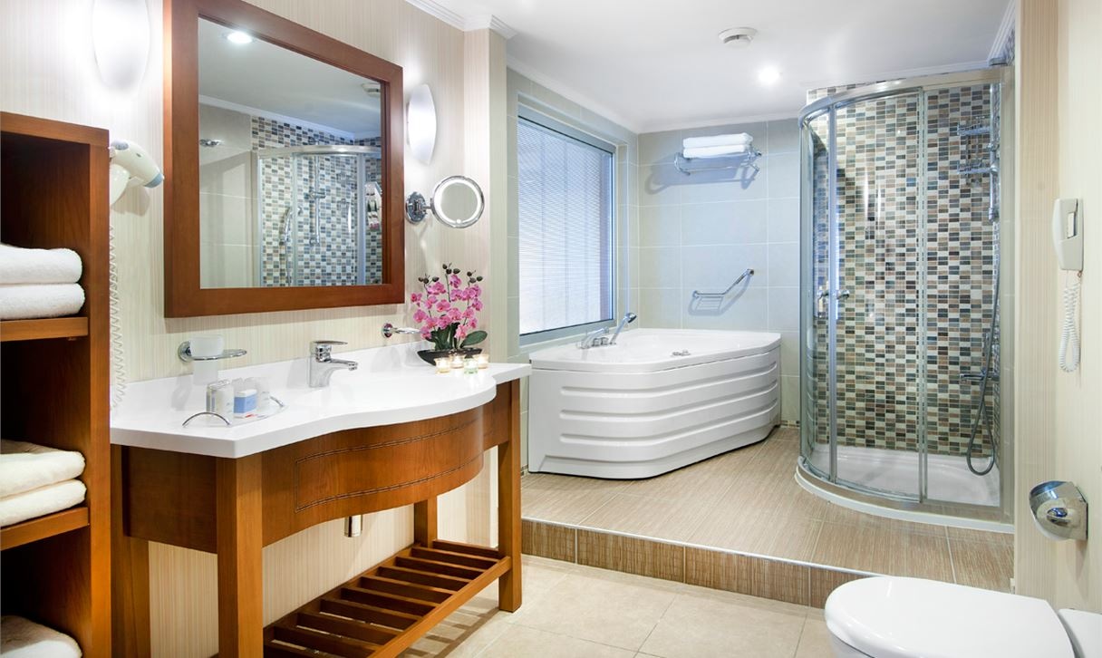 rooms-deluxe-room-sea-view