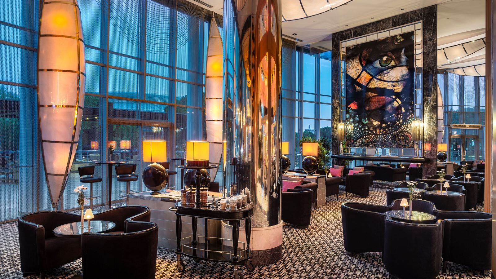 bars-white-and-black