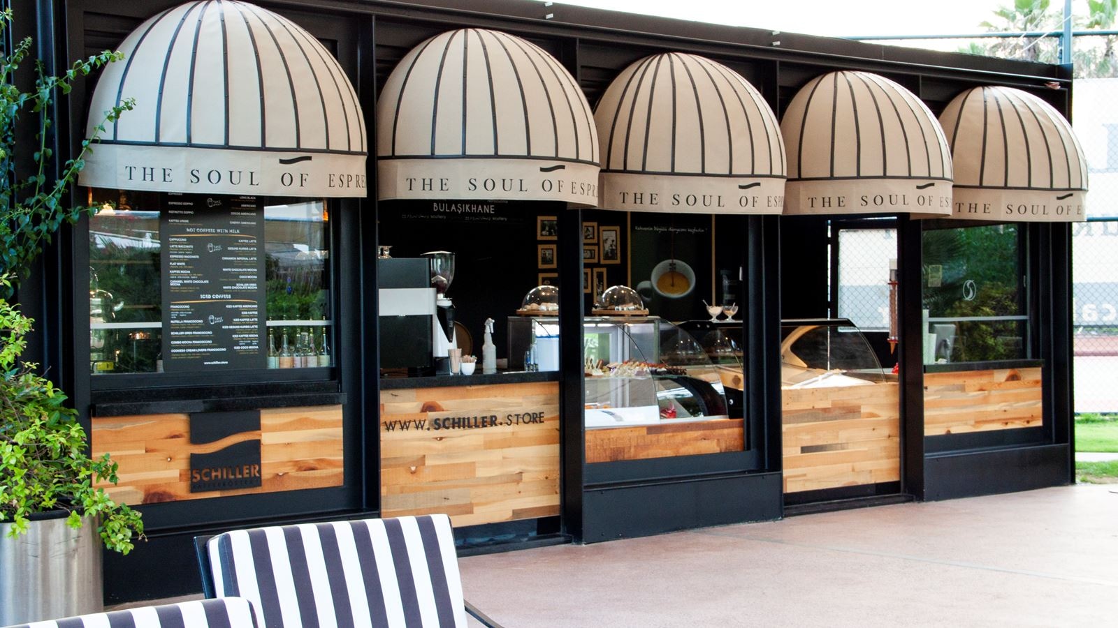 restaurants-restaurants