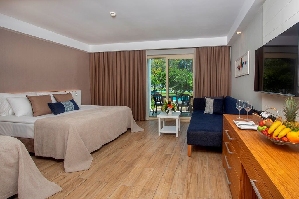 rooms-lagoon-superior-room