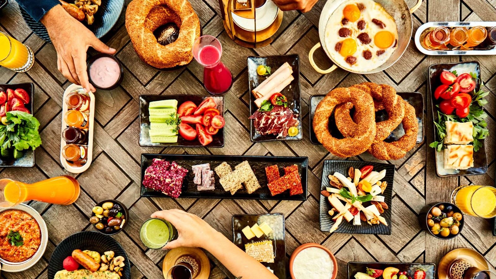 restaurants-restaurant