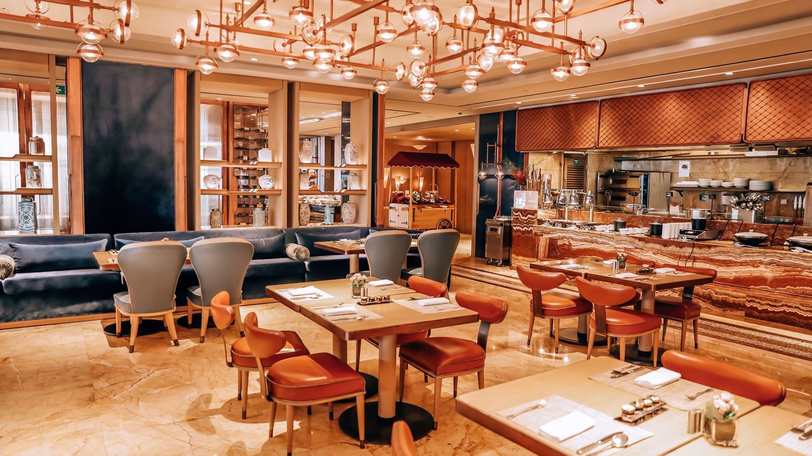 restaurants-restaurant