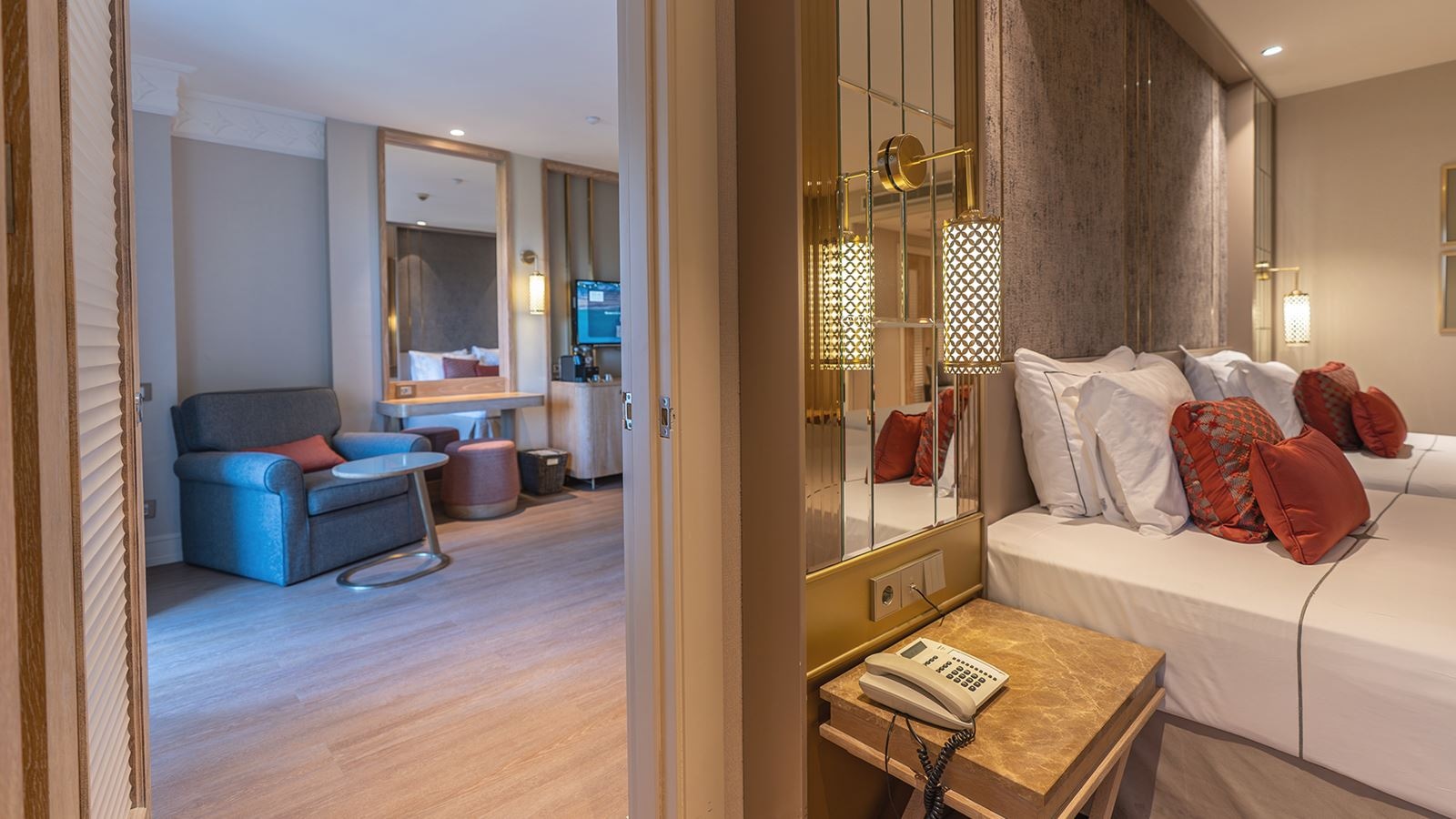 rooms-family-connection-room