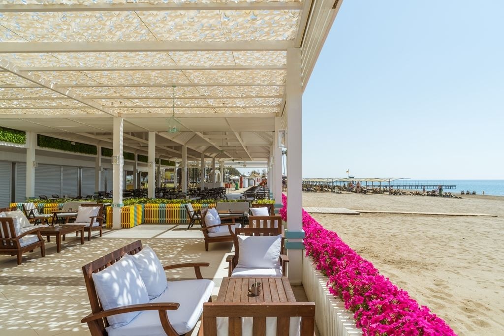 bars-sunset-snack-bar