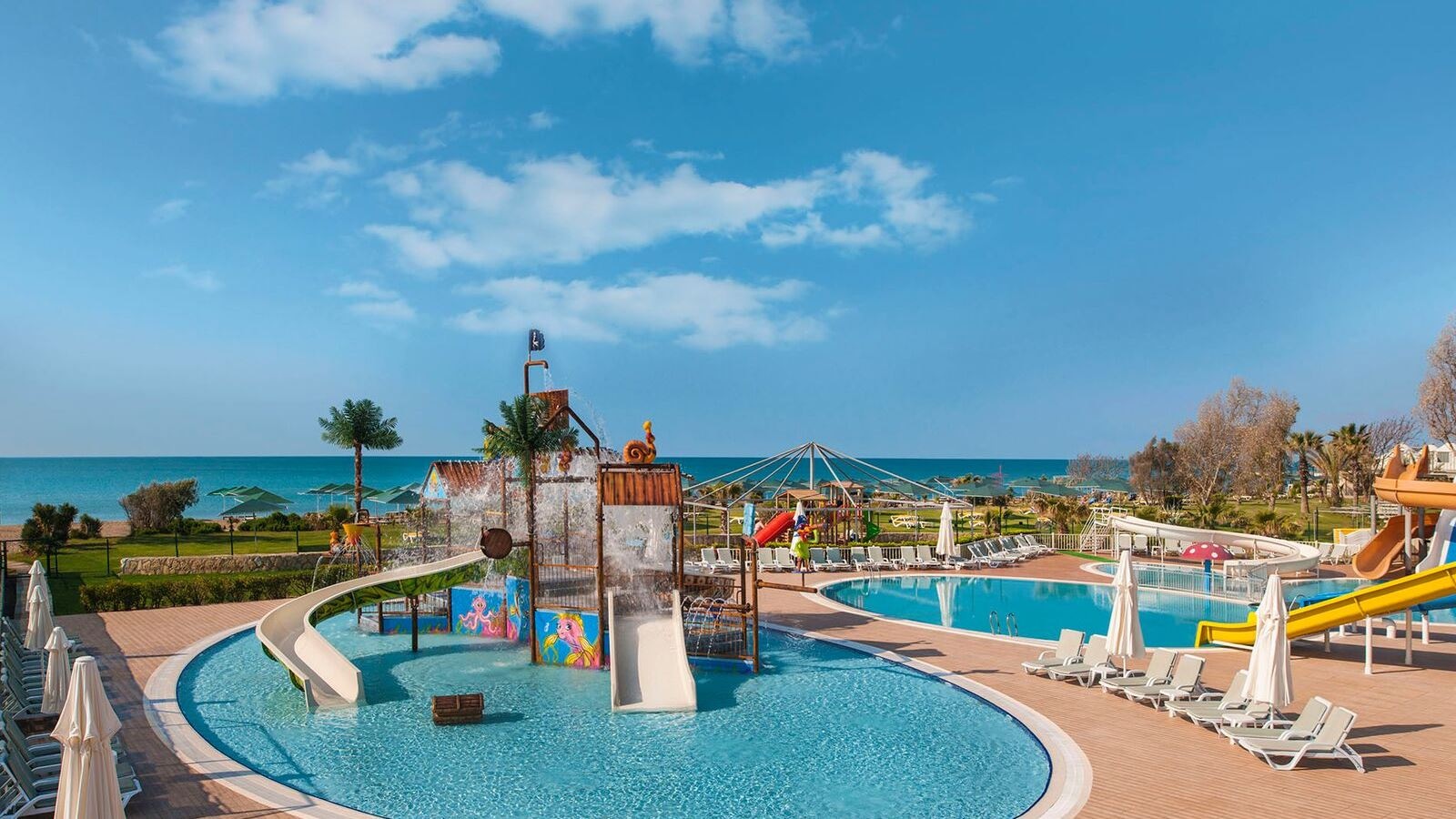 pools-outdoor-childrens-pool