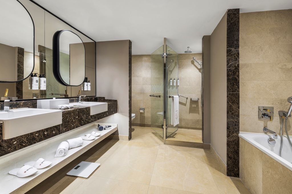 rooms-one-bedroom--suite-sea-view