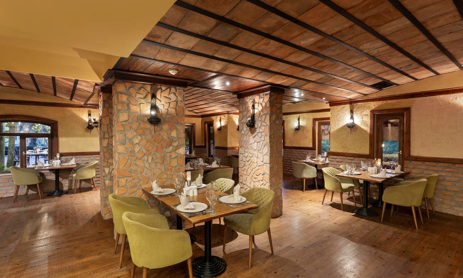 restaurants-la-cucina-italian