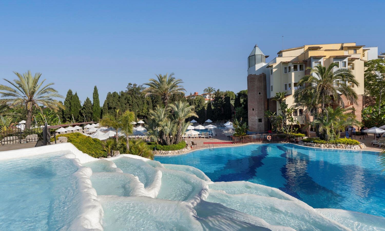 pools-outdoor-pool