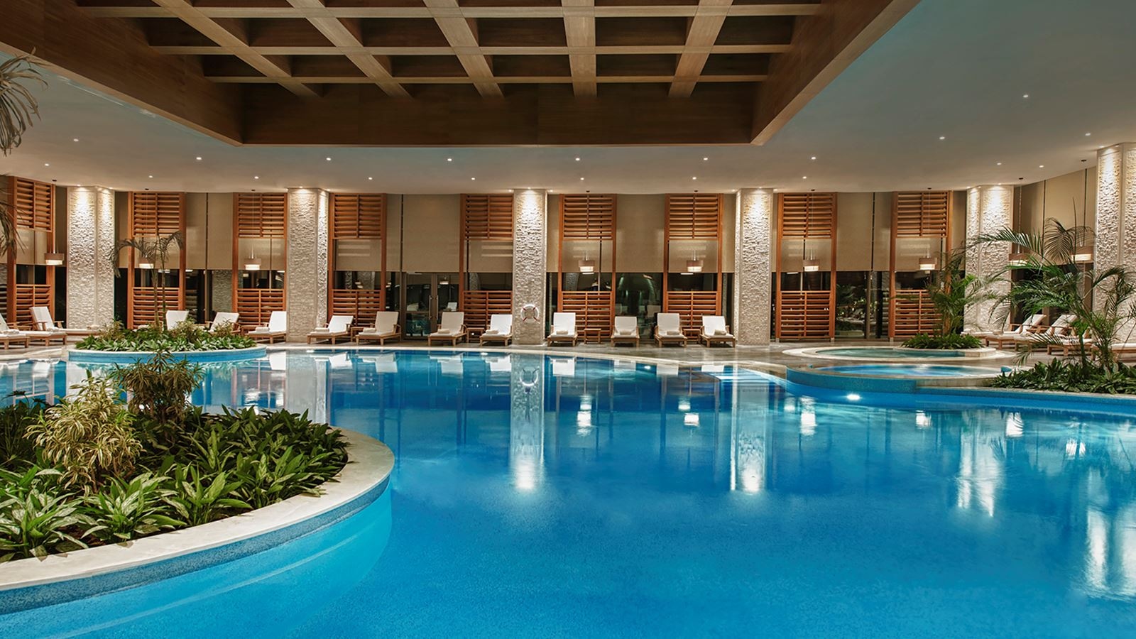 pools-indoor-pool