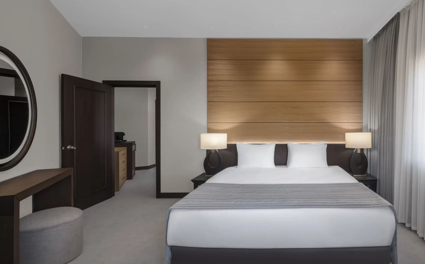 rooms-orchid-king-suite