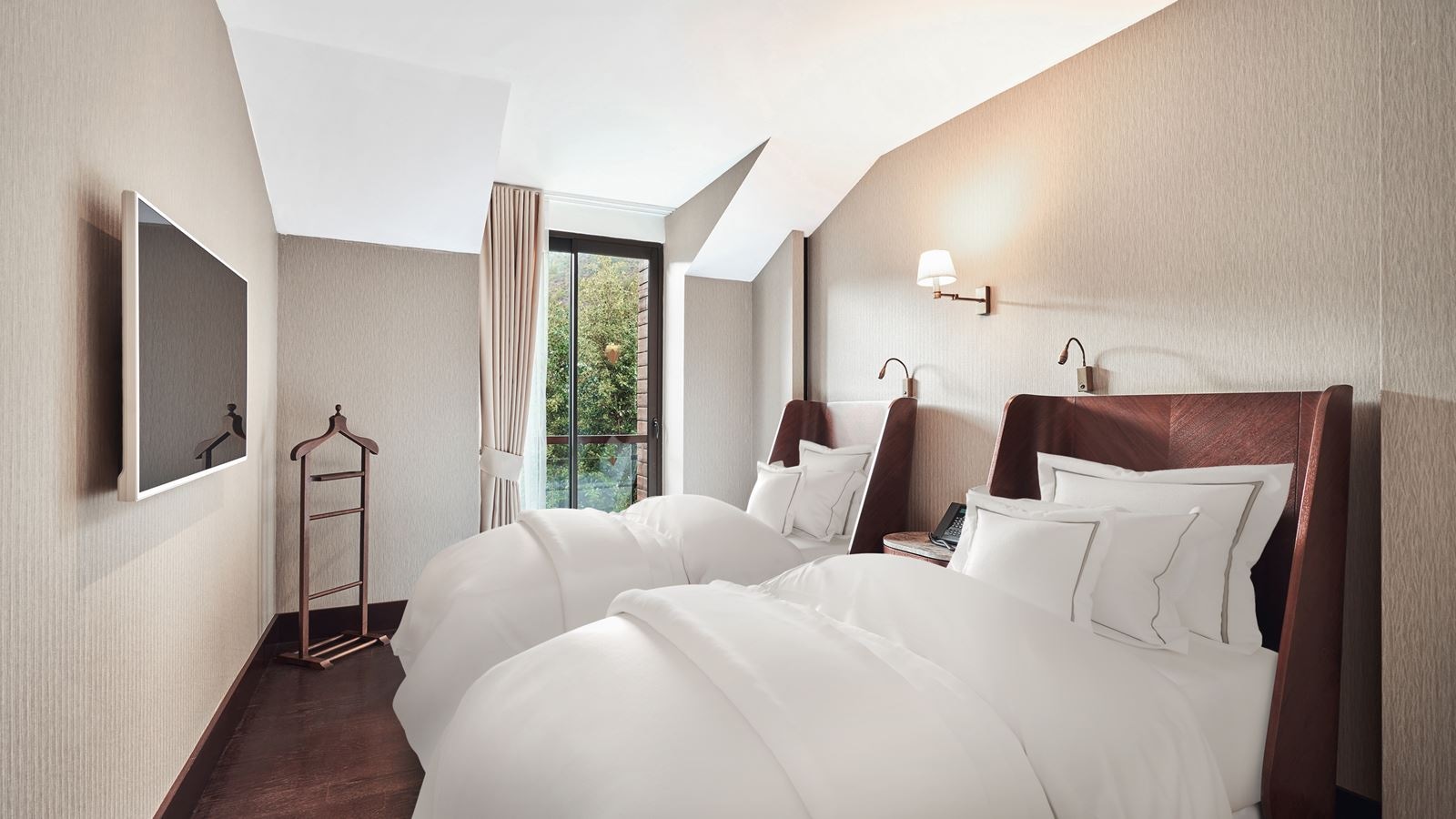 rooms-grand-suite-room