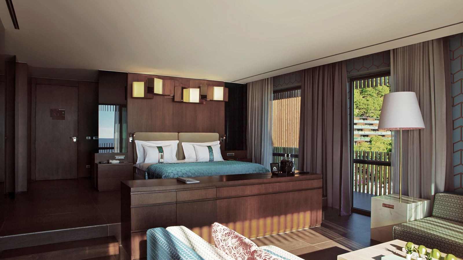 rooms-suite-land-view