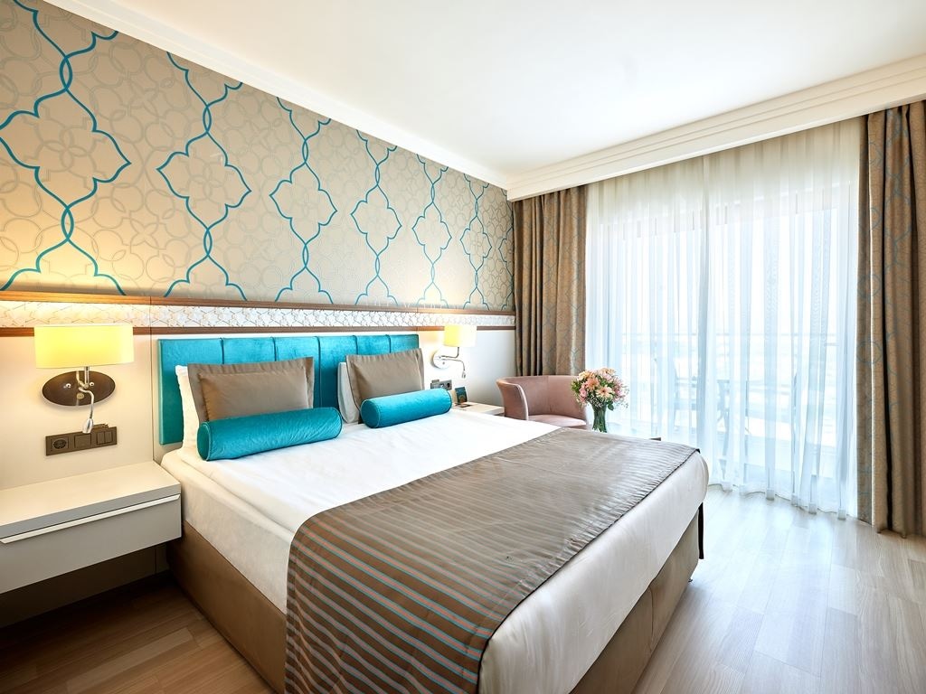 rooms-standard-room-land-side