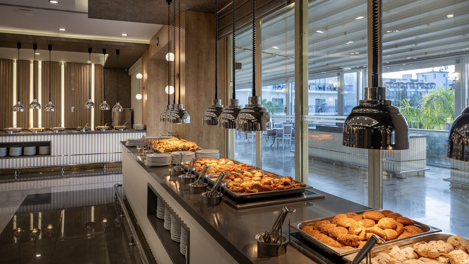 restaurants-main-restaurant