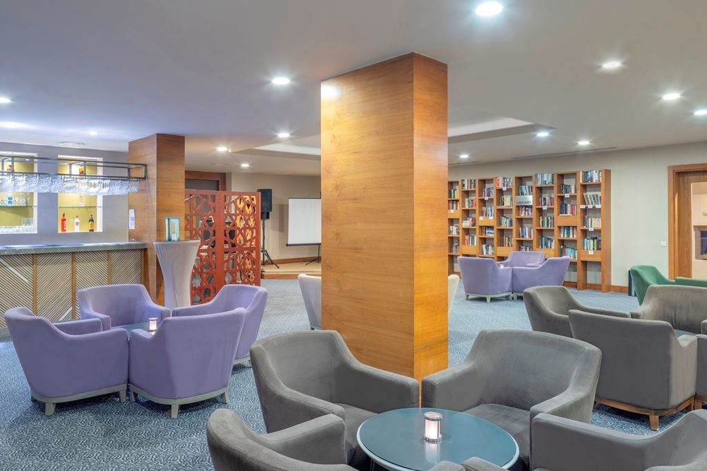 bars-lobby-bar-2