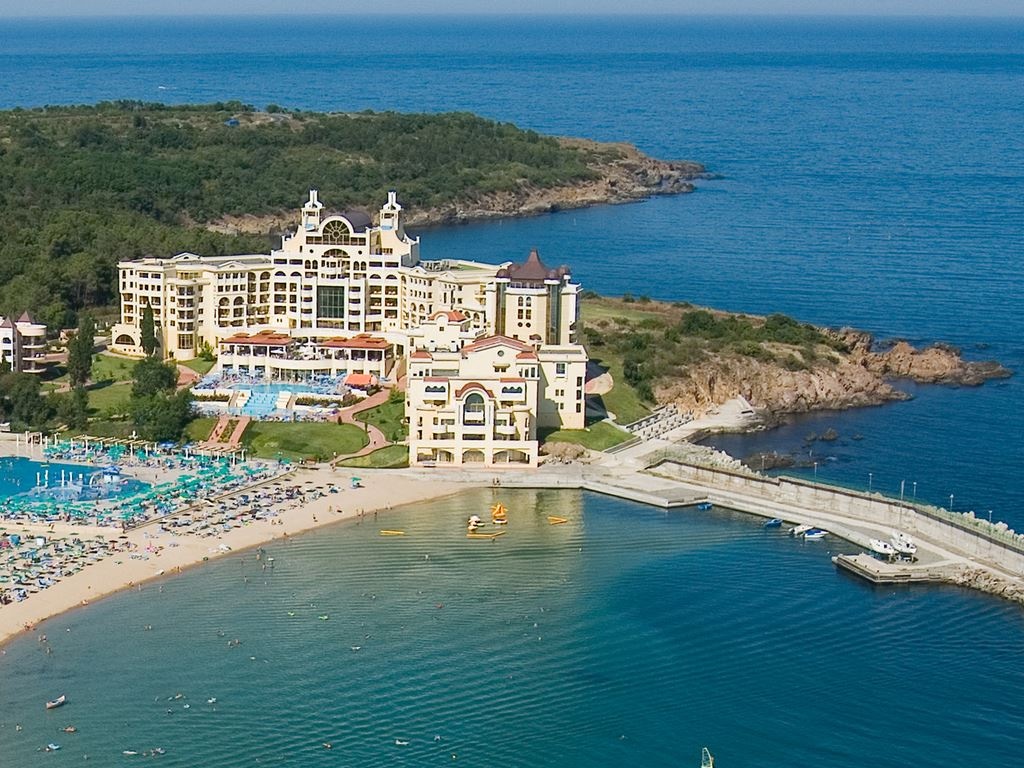 general-main-building