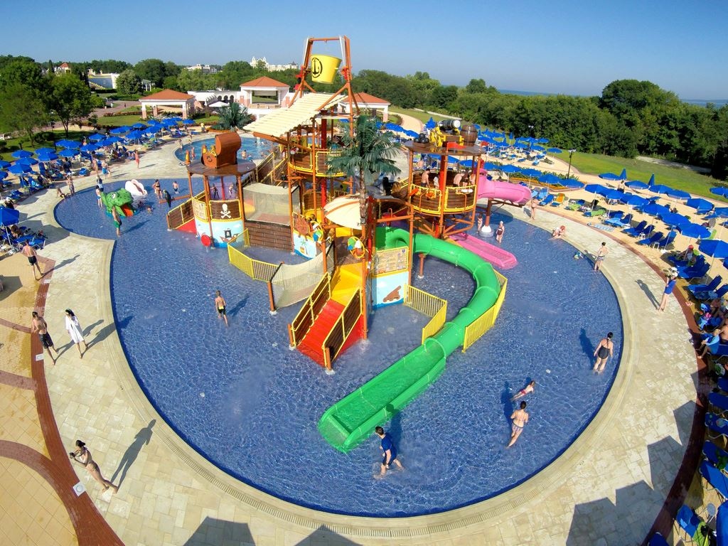 water-park-water-park