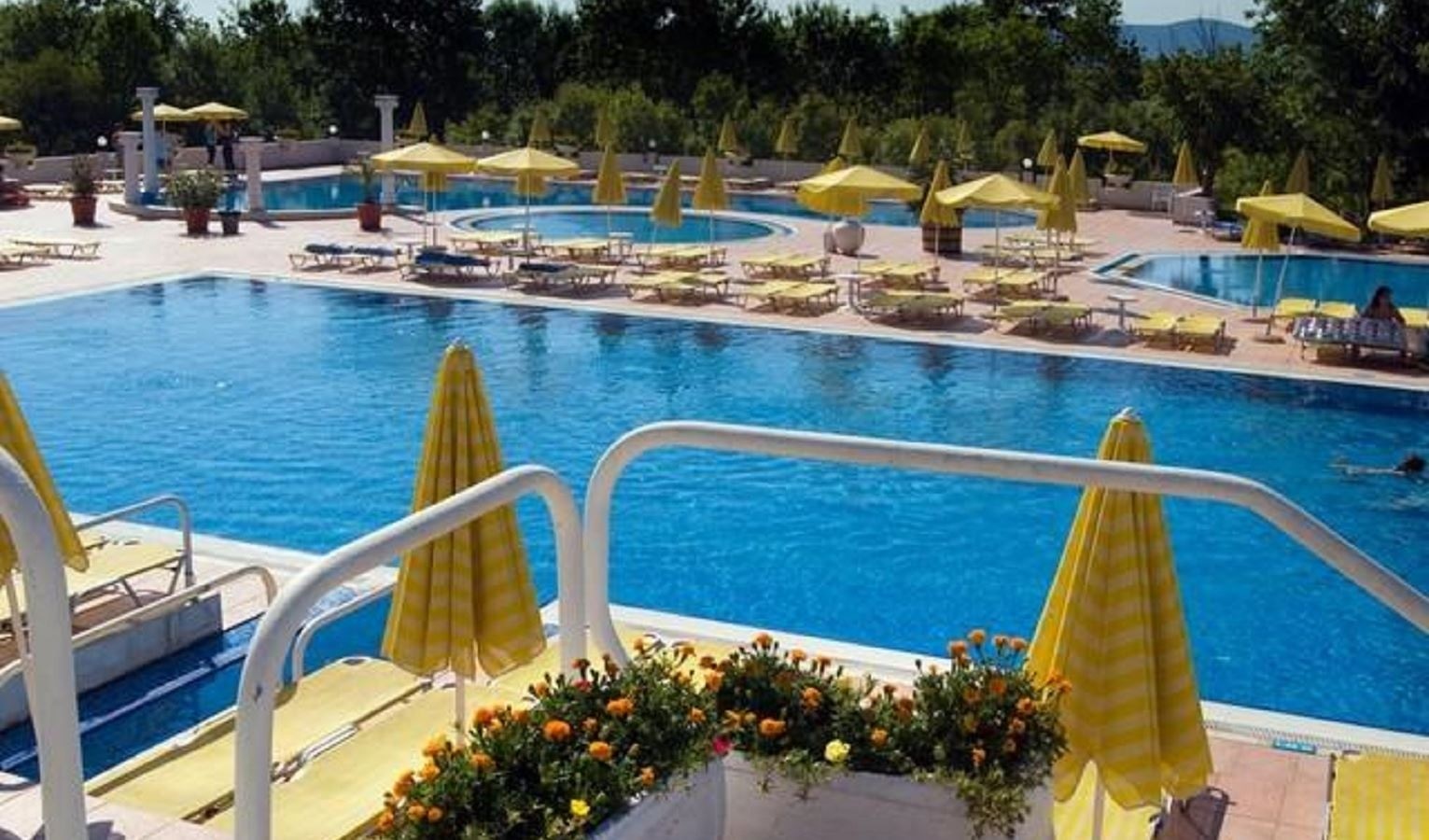 pools-pools