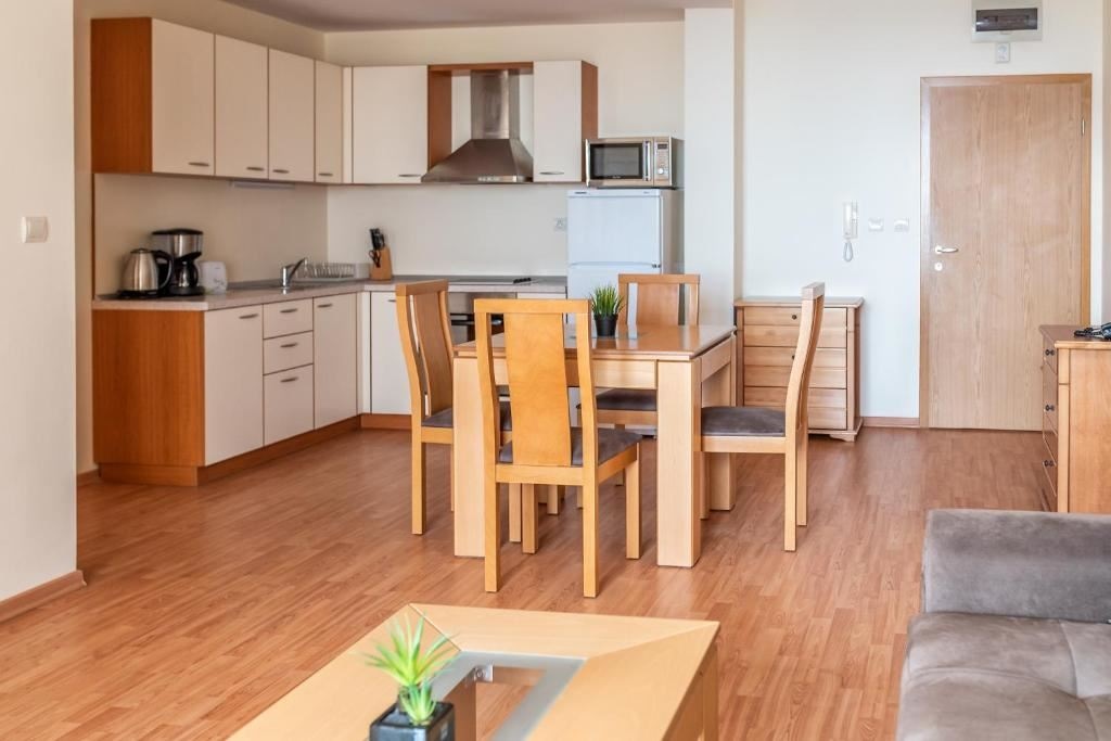 rooms-one-bedroom-apartment