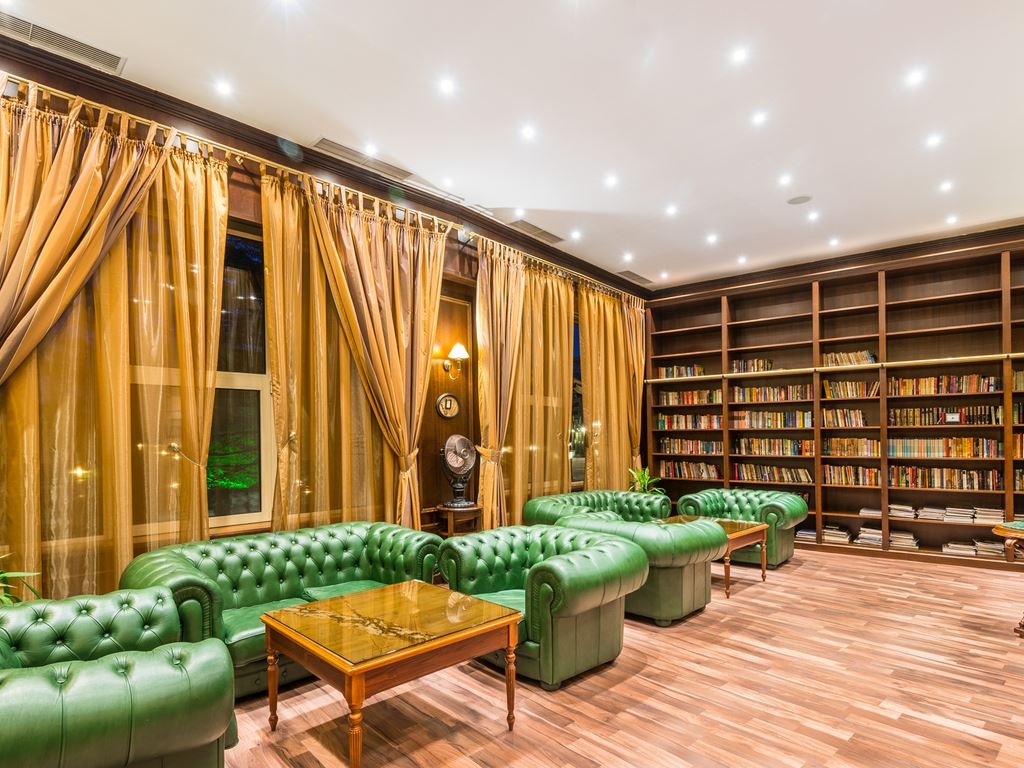 general-main-building