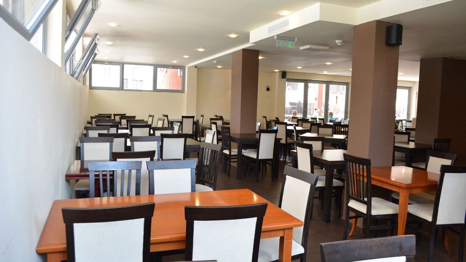 restaurants-tia-maria-restaurant