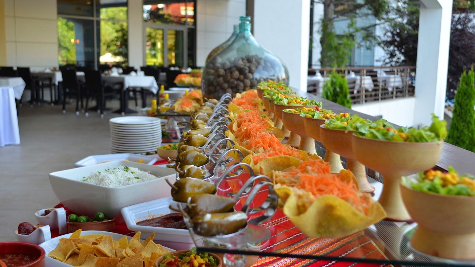 restaurants-restaurants