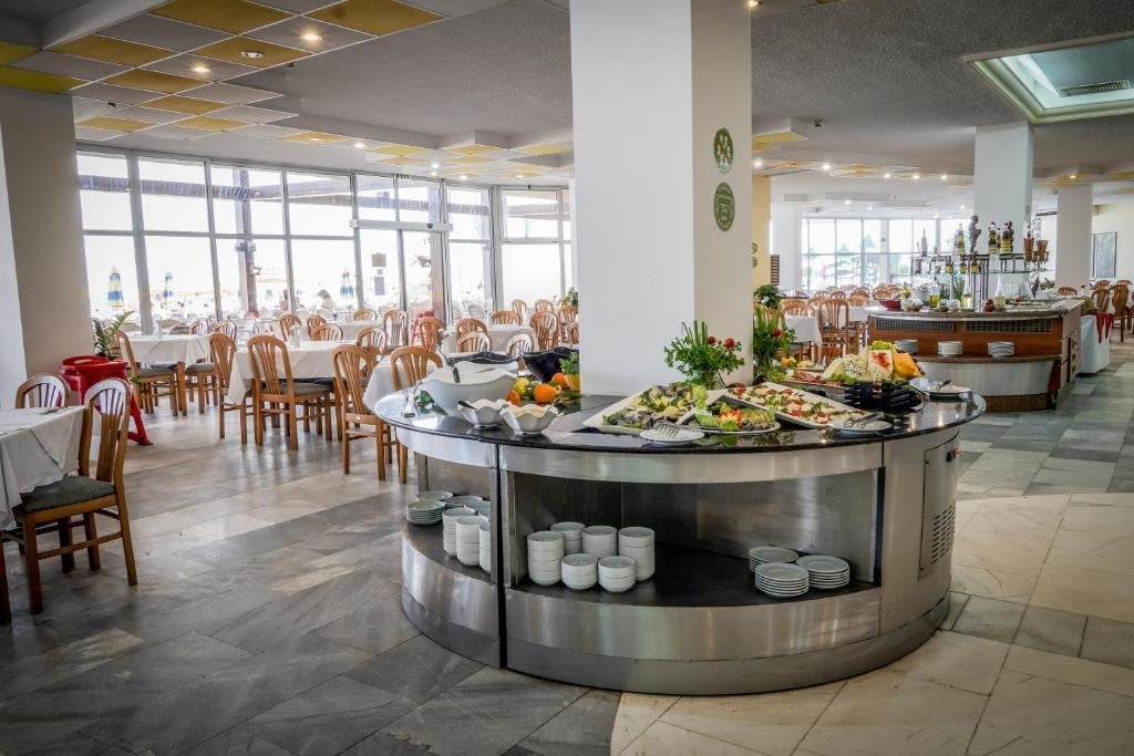 restaurants-main-restaurant
