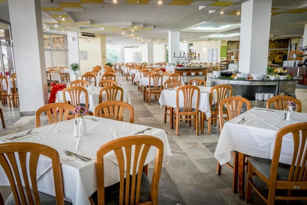 restaurants-main-restaurant