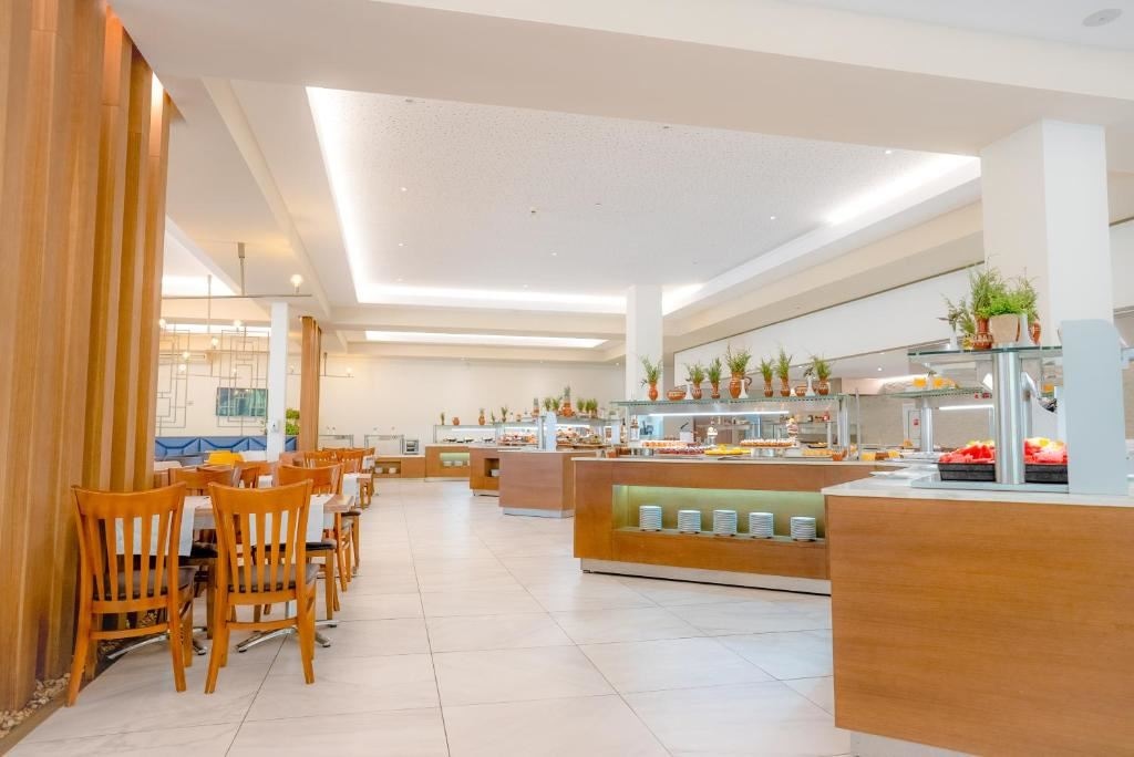 restaurants-main-restaurant