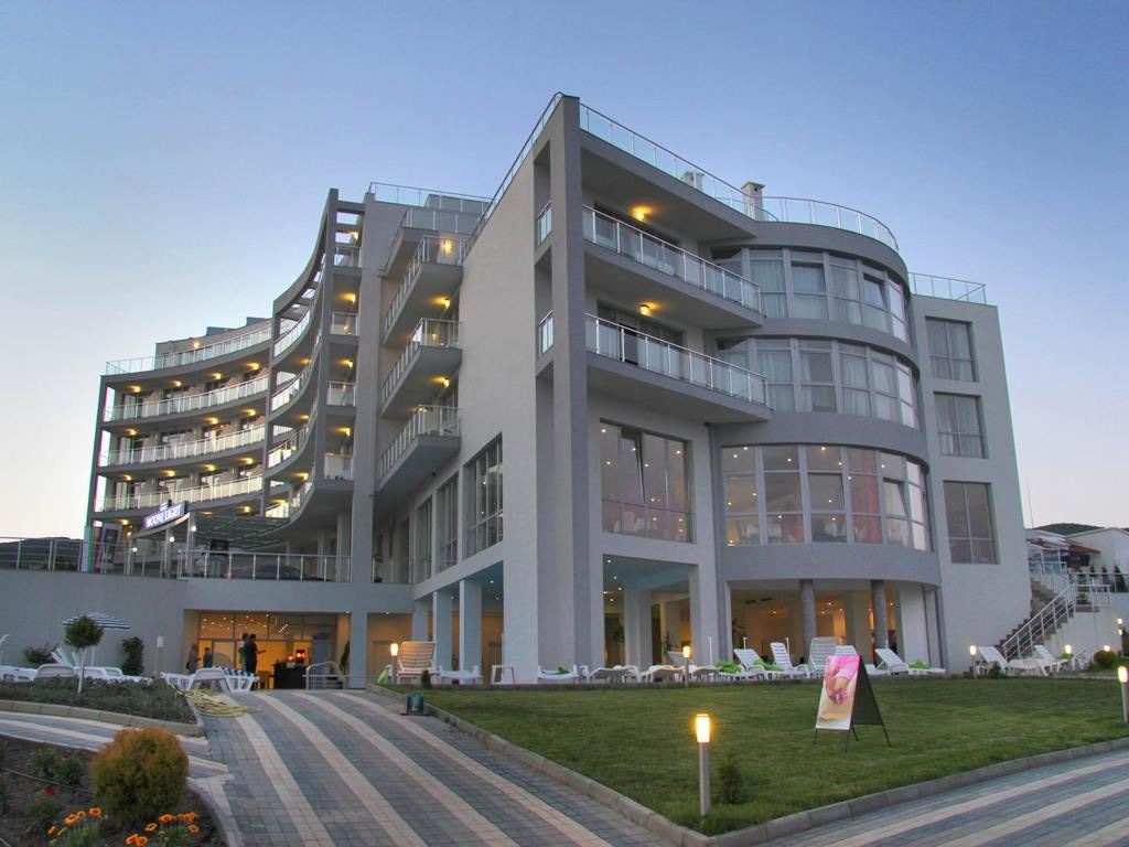 general-main-building