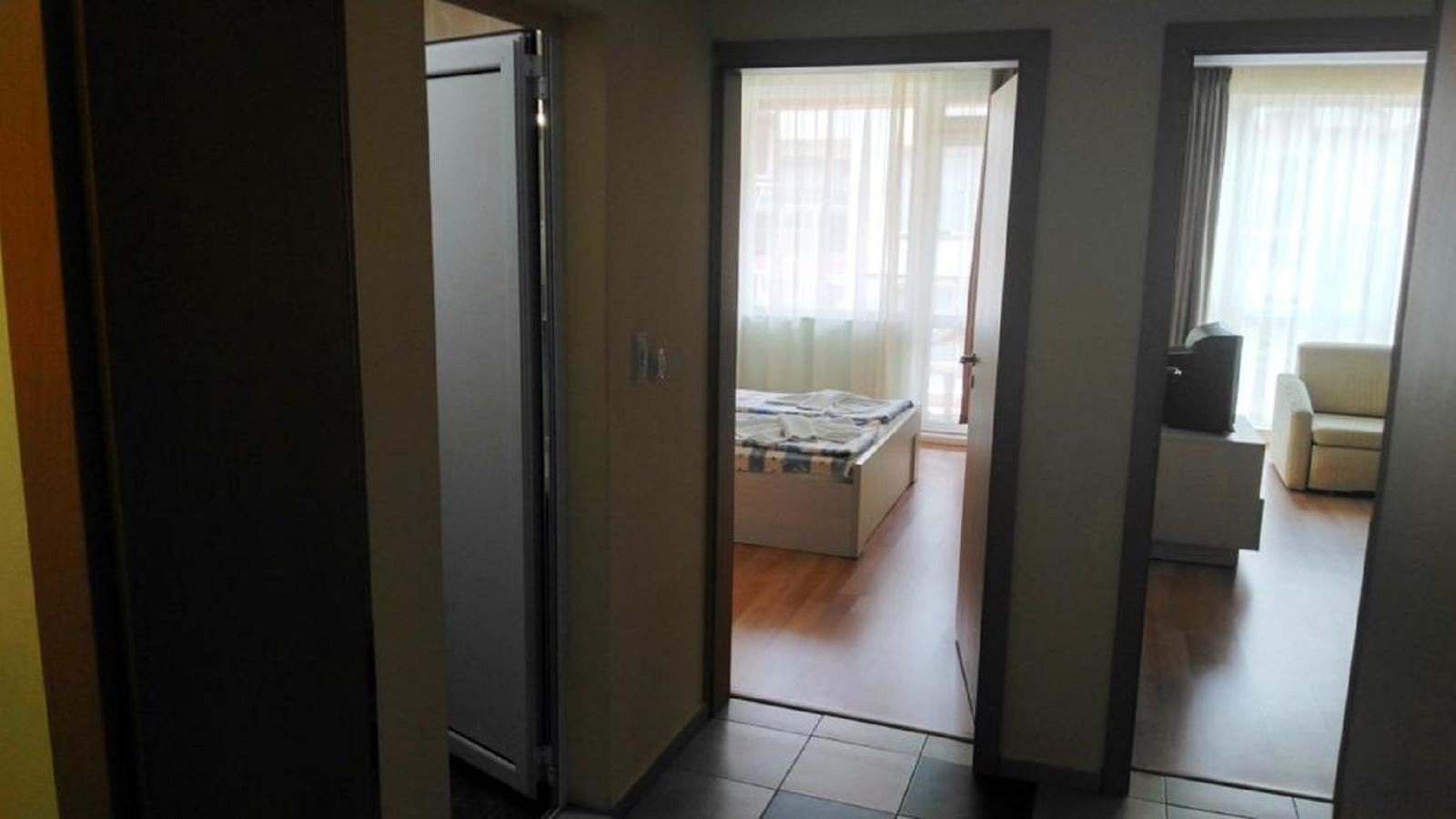 rooms-standard-apartment-balcony-or-terrace