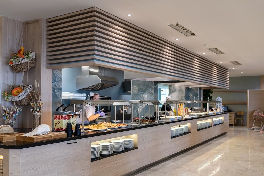 restaurants-restaurants