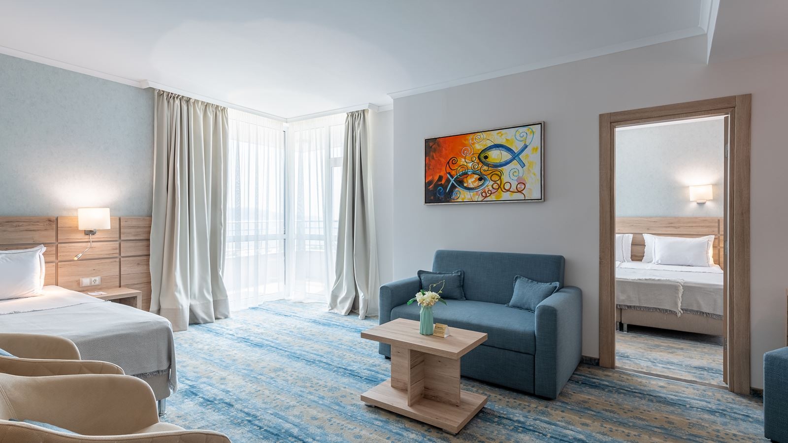 rooms-standard-apartment-balcony