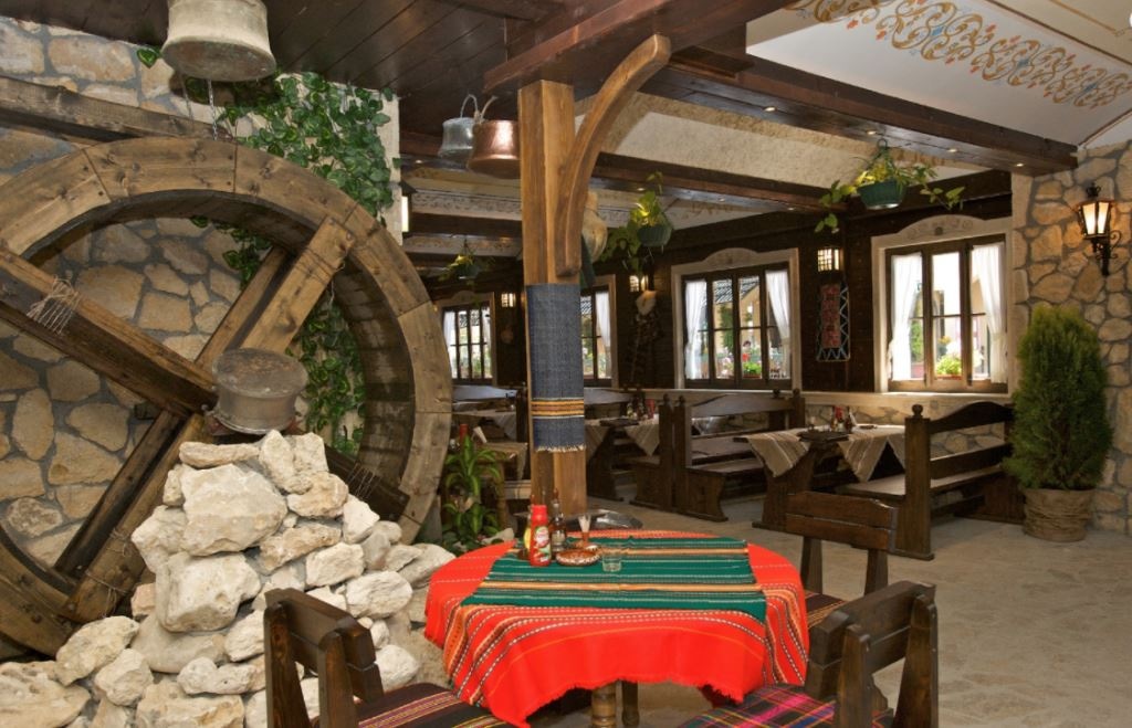 restaurants-a-la-cart-restaurant