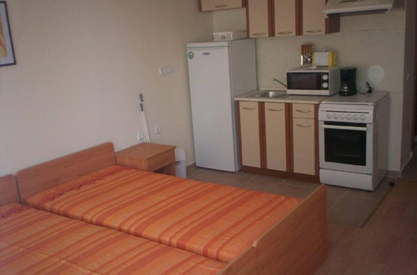 rooms-standard-studio-balcony